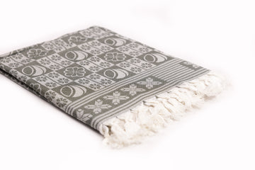 COTTON COLOUR JACQUARD DESIGN BATH TOWEL 32 X 64 - CBT-12 ASSORTED COLOURS