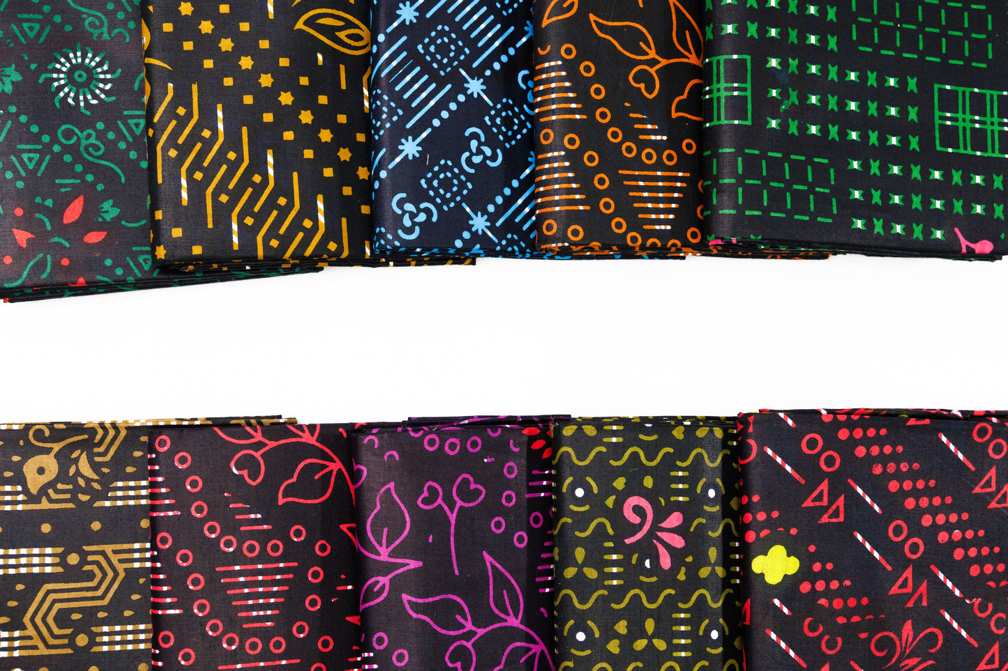 SMOOTH FINISH PRINTED LUNGIE FOR MEN - PL-112  ASSORTED COLOURS