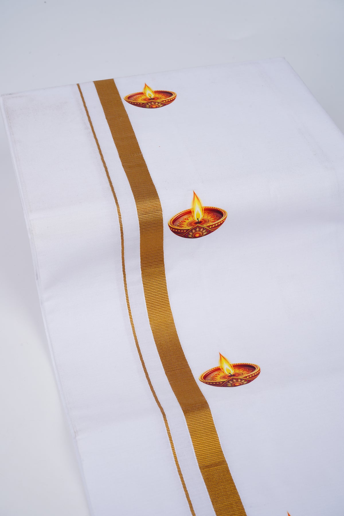 Deepam White Single Dhoti 2.00 MTR