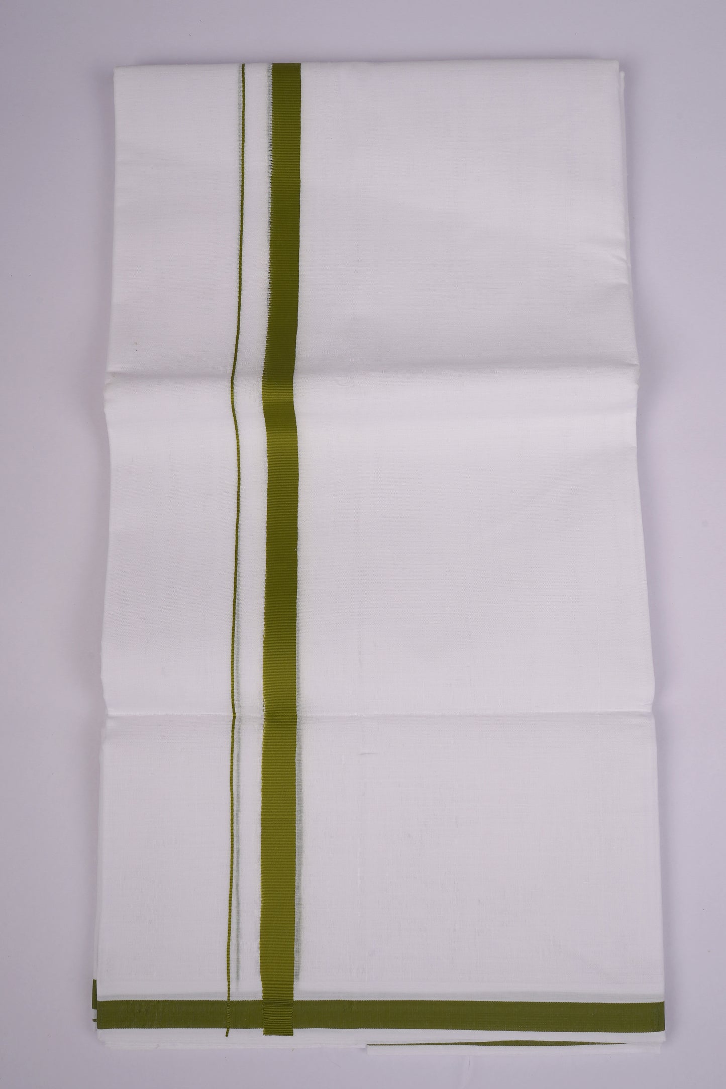 HD-17 W/D DHOTI  3.80 MTR-dark Green