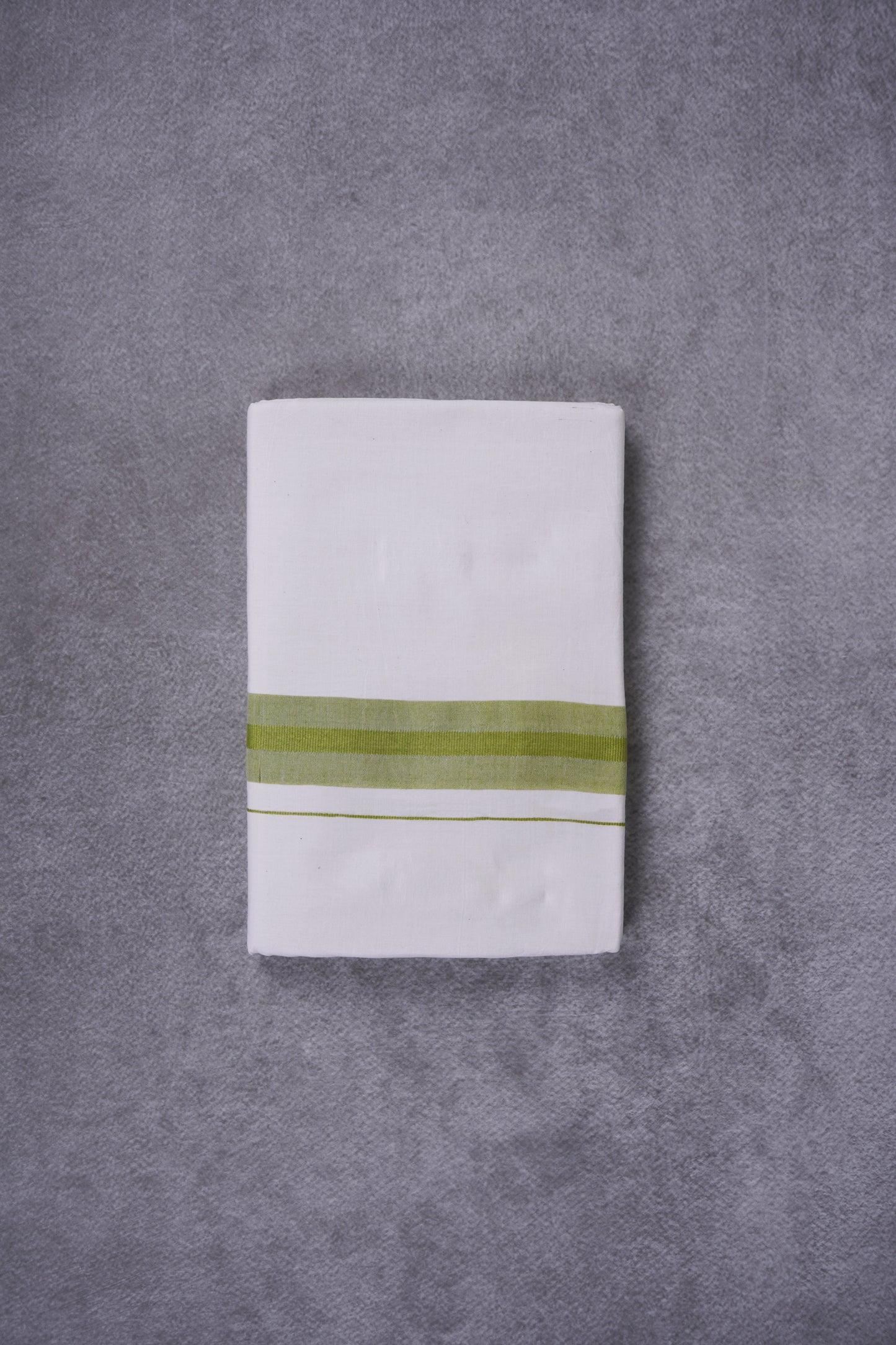 KERALOOM FINISH COTTON 326 W/D DHOTI 3.80 MTR - Green