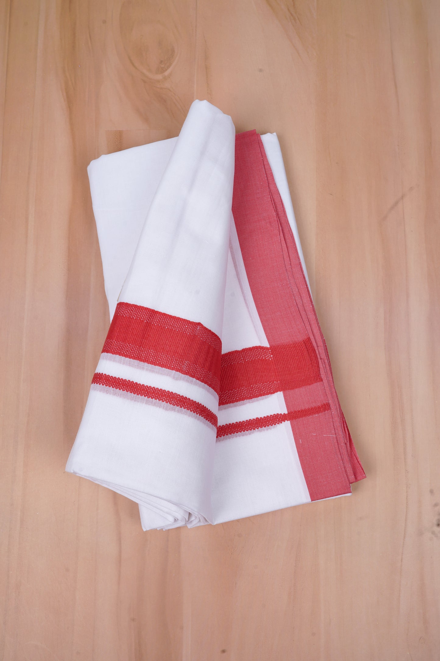 425FCD-02 W/D DHOTI 4.25 MTR-Red