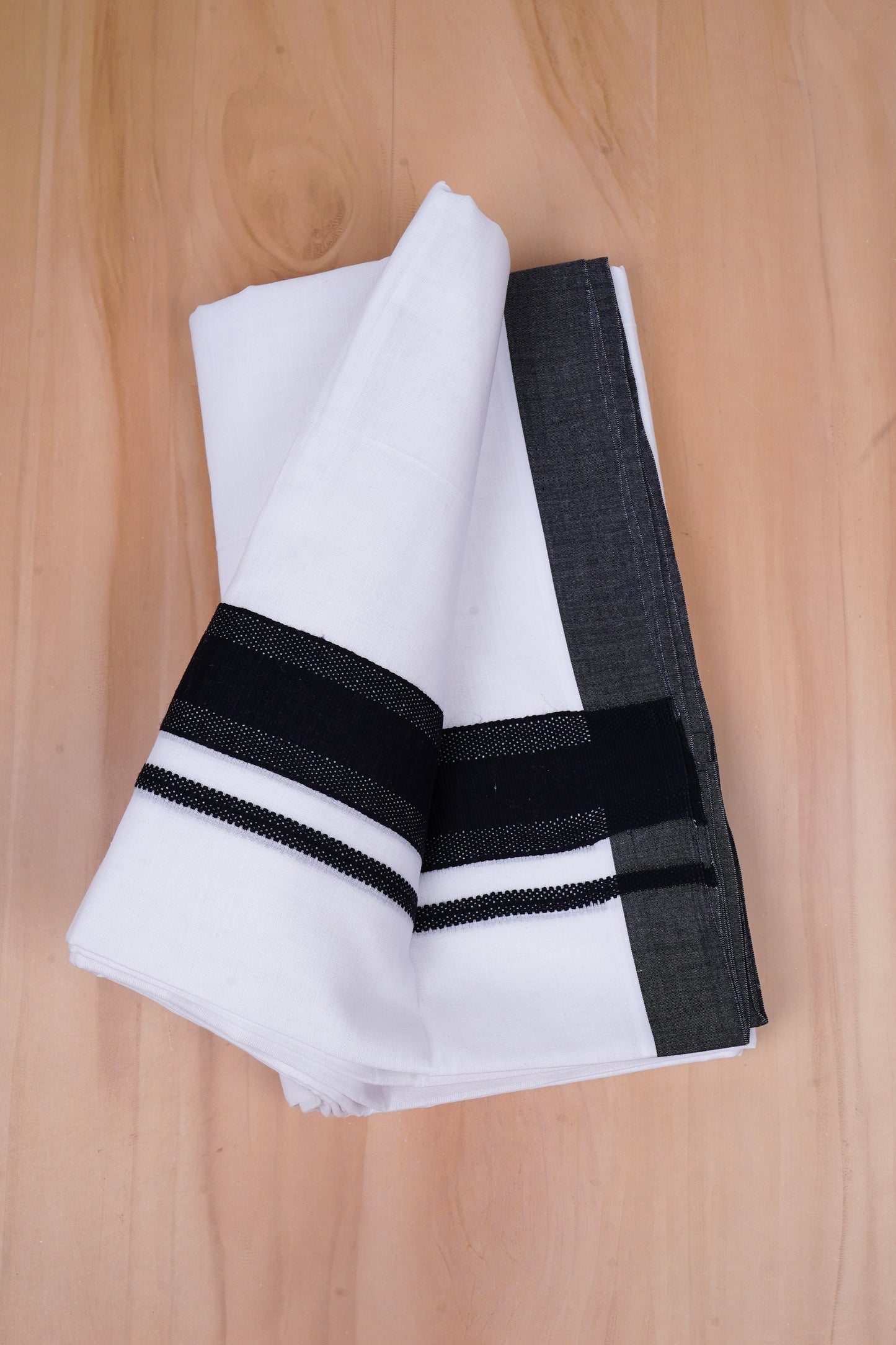 425FCD-02 W/D DHOTI 4.25 MTR- Black