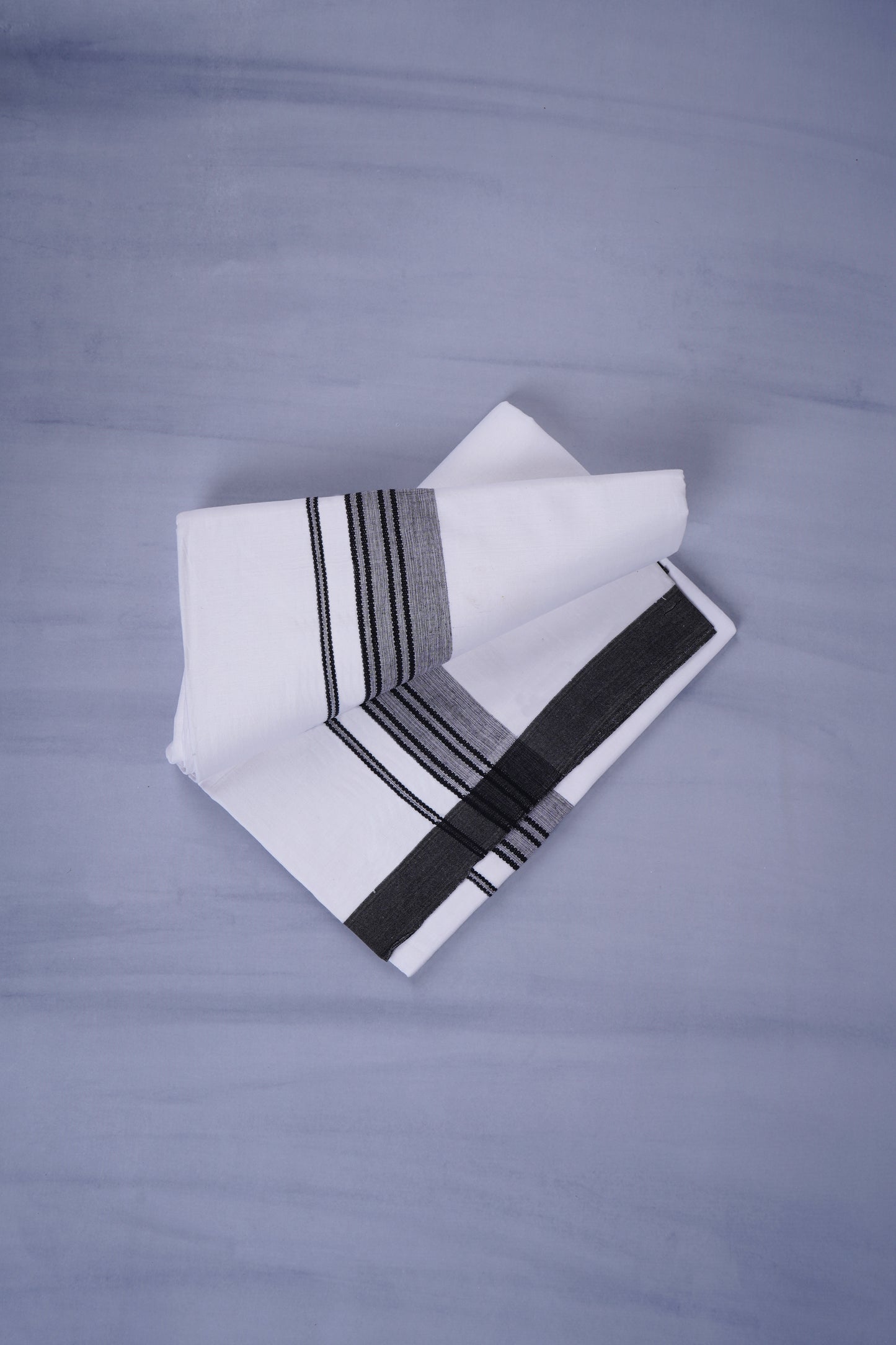 KERALOOM FINISH COTTON 333 W/D DHOTI 3.80 MTR - Black