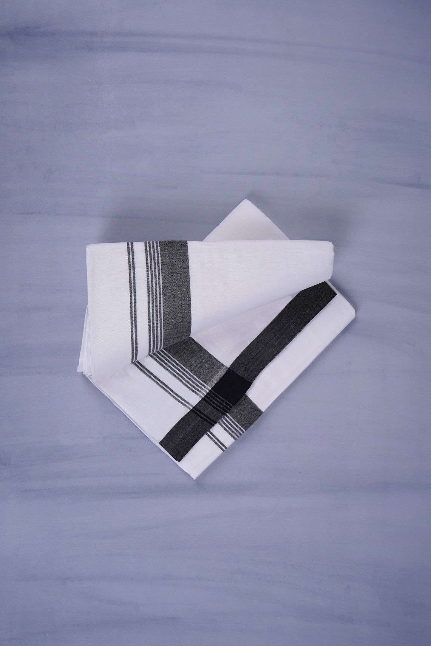 KERALOOM FINISH COTTON 327 W/D DHOTHIE 3.80 MTR - Black