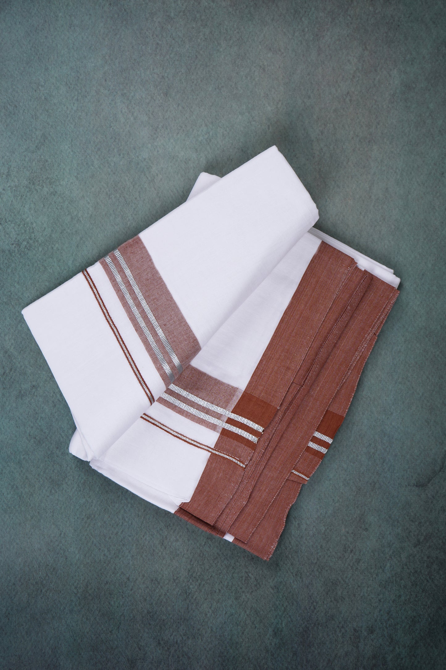 FCD-574 W/D DHOTHIE 3.80 MTR-DARK MAROON