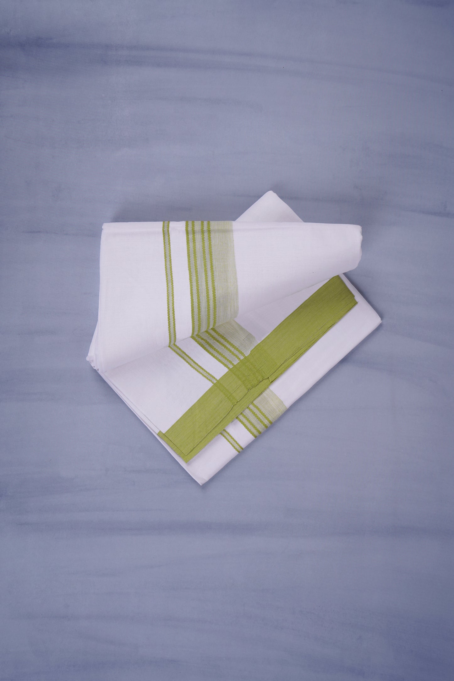 KERALOOM FINISH COTTON 333 W/D DHOTI 3.80 MTR - Green