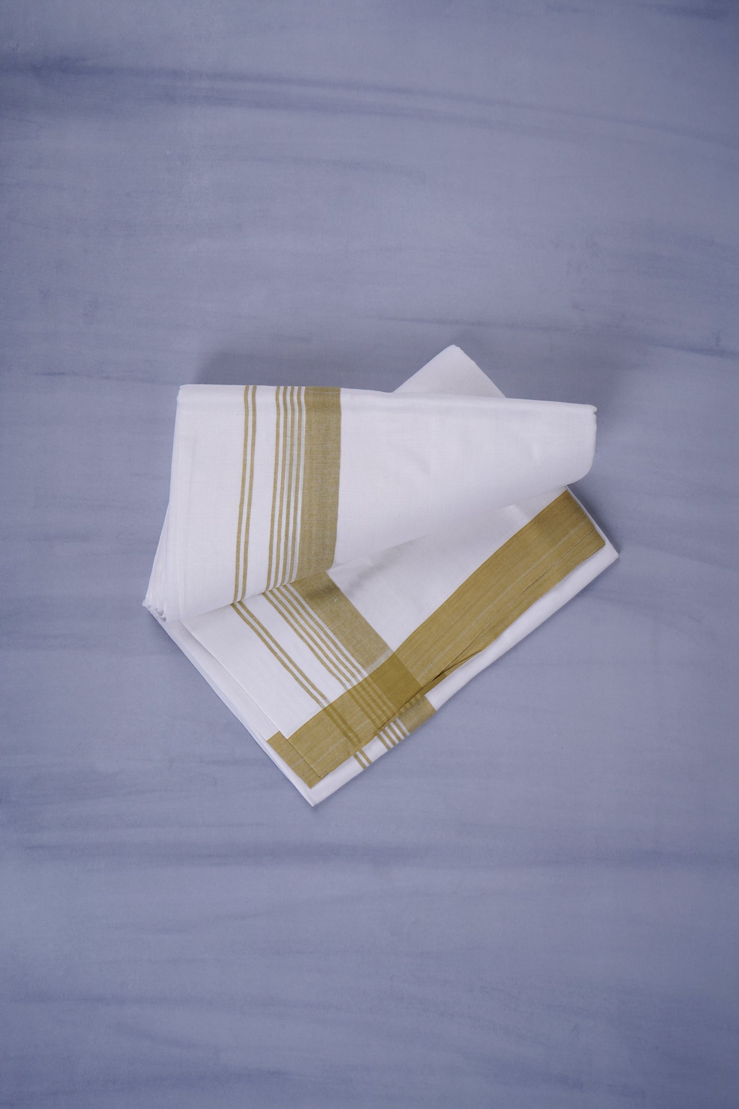 KERALOOM FINISH COTTON 327 W/D DHOTI 3.80 MTR - Light Green
