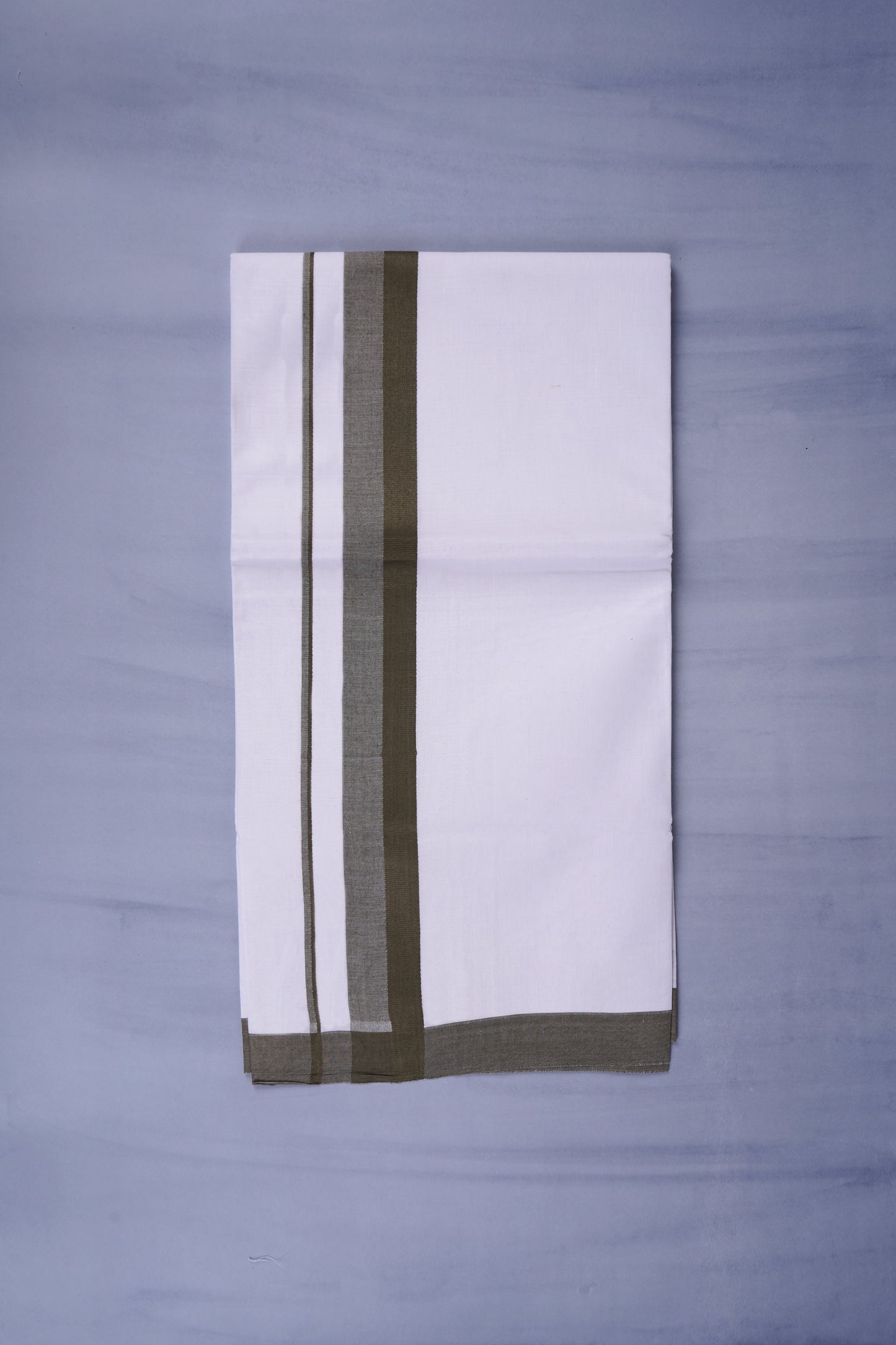 KERALOOM FINISH COTTON 332 W/D DHOTI 3.80 MTR - Dark Green