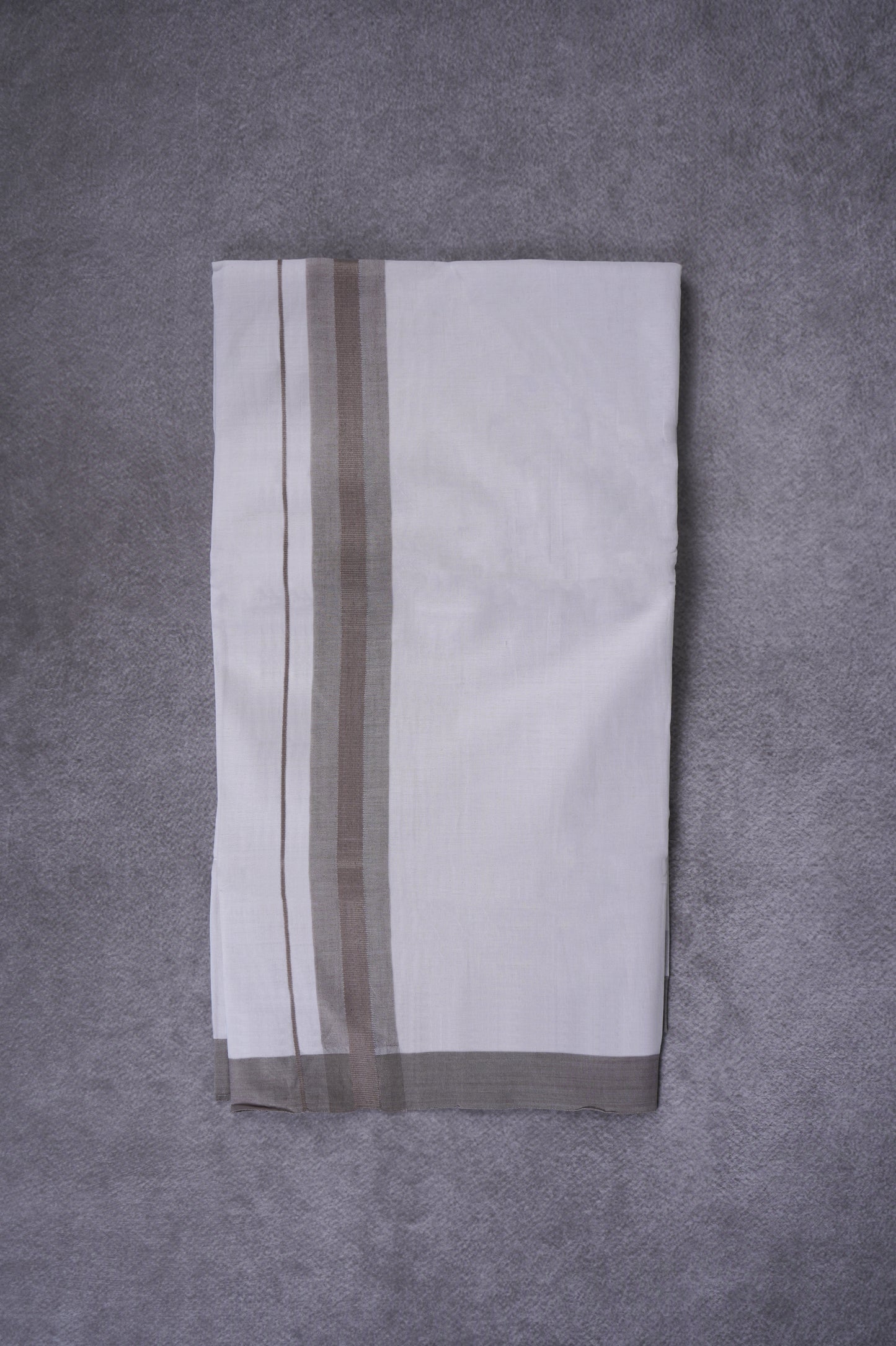 KERALOOM FINISH COTTON 326 W/D DHOTI 3.80 MTR - Light Gray
