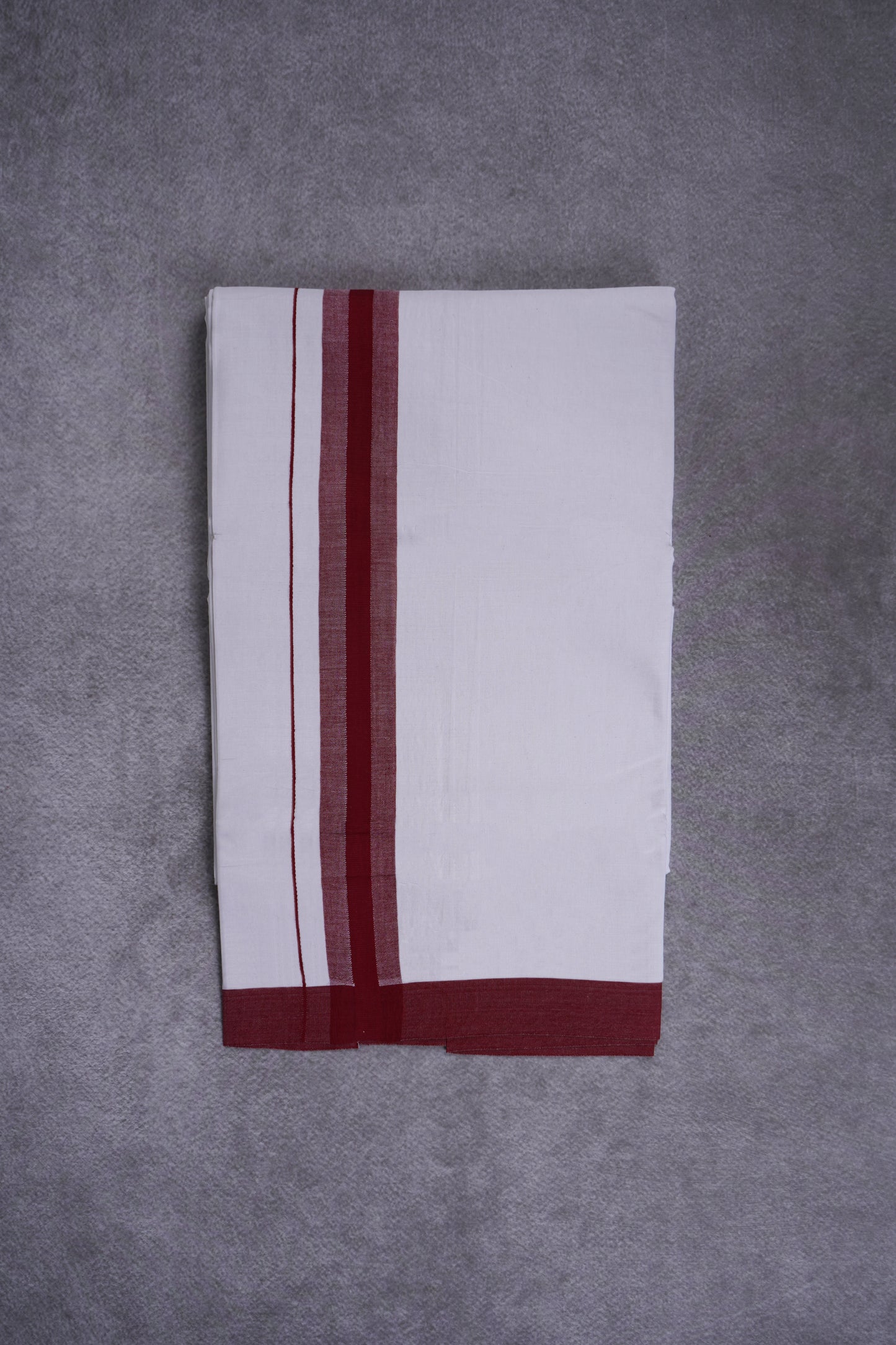 KERALOOM FINISH COTTON 326 W/D DHOTI 3.80 MTR - Dark maroon