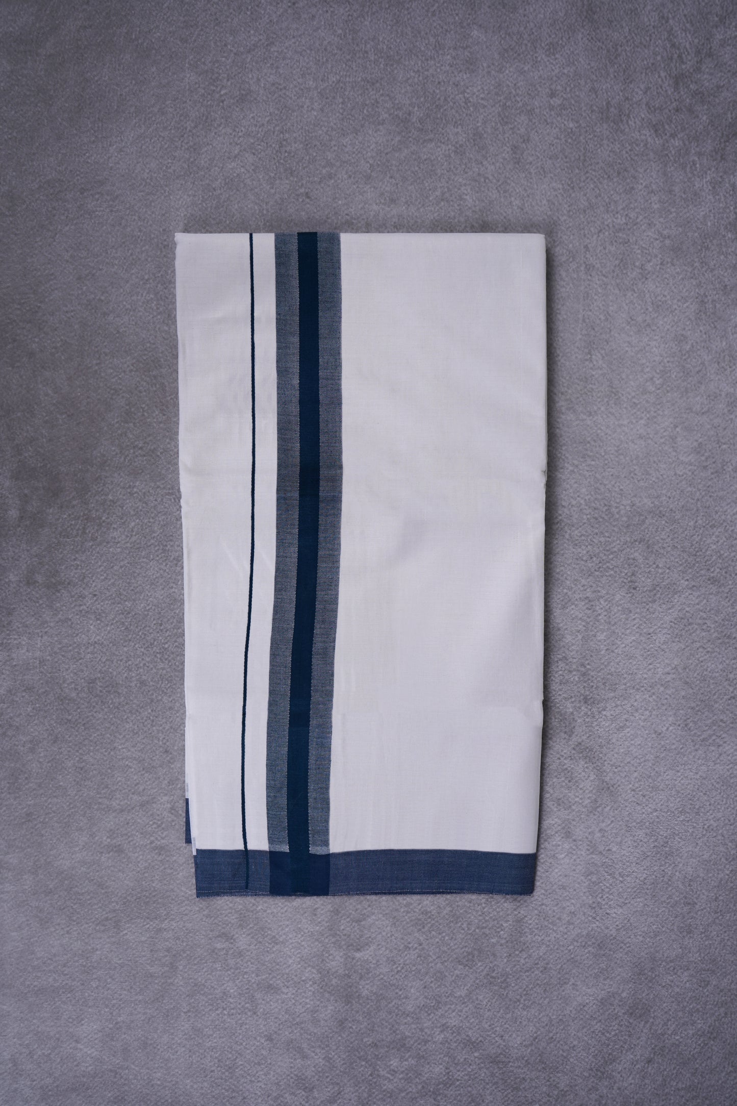 KERALOOM FINISH COTTON 326 W/D DHOTI 3.80 MTR - Dark Blue