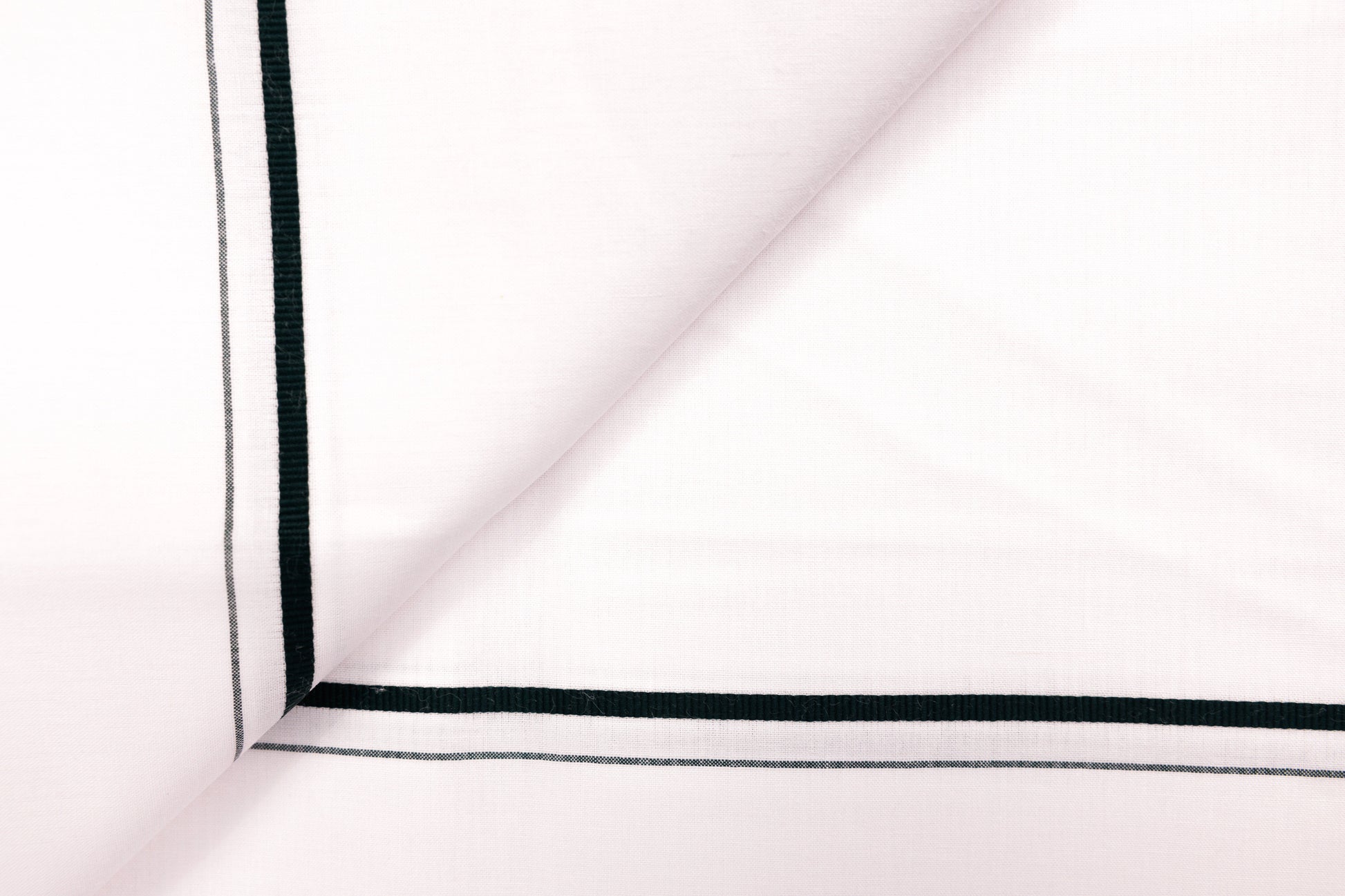 SHOW  NOW WHITE SINGLE DHOTI SMALL COTTON GREEN BORDER FOR MEN