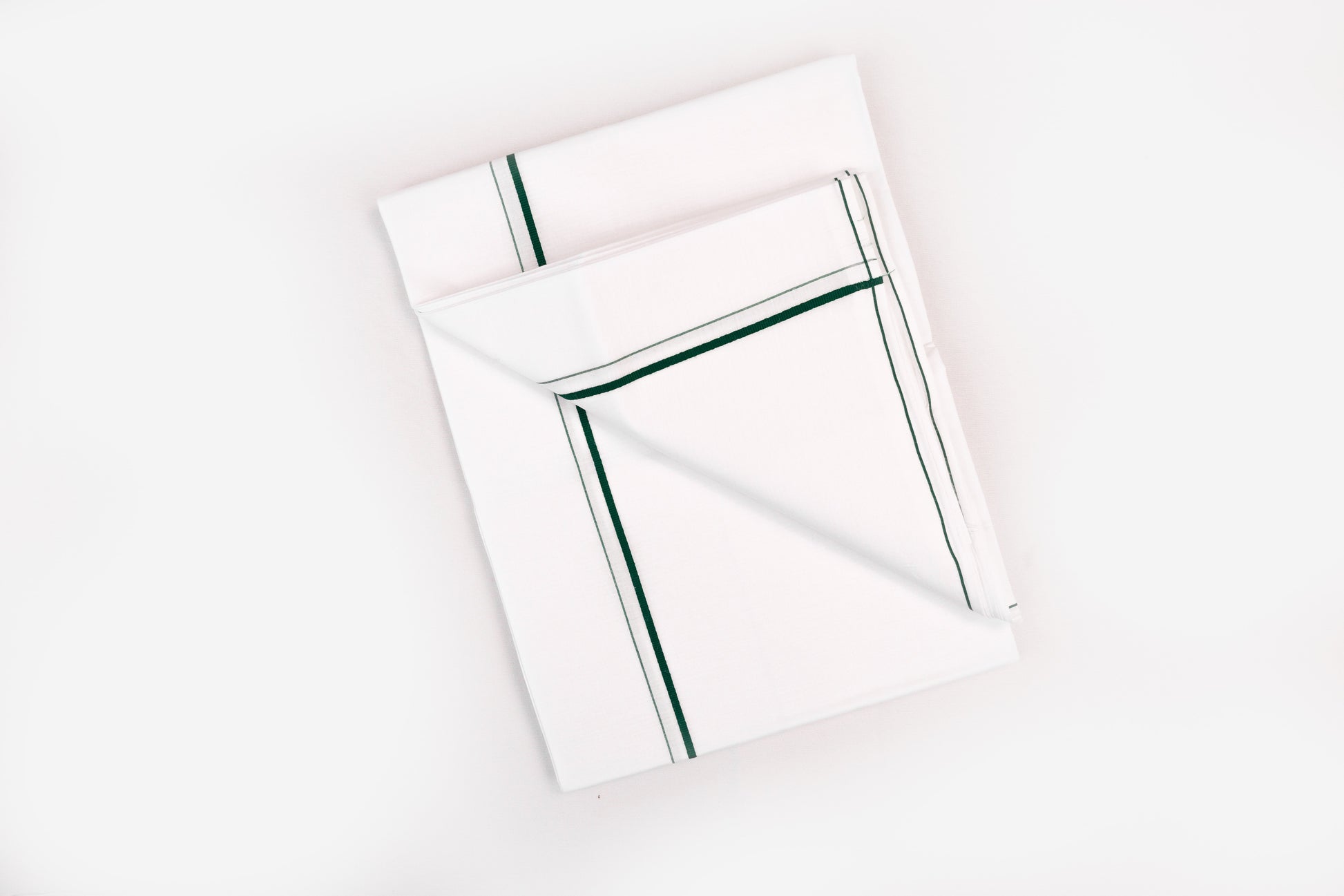 SHOW WHITE SINGLE DHOTI SMALL COTTON GREEN BORDER FOR MEN