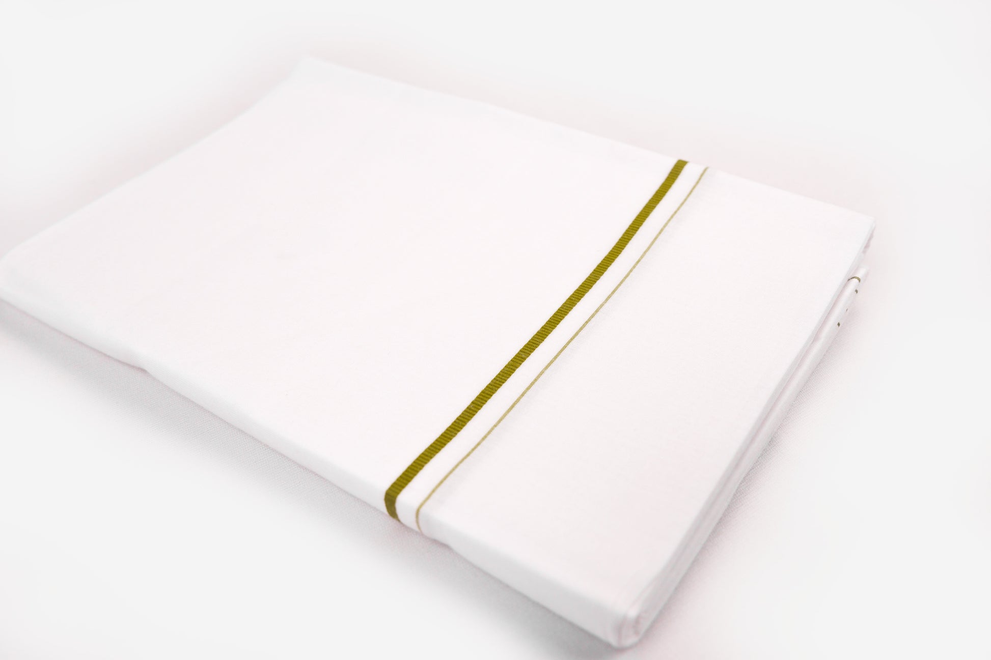 WHITE SINGLE DHOTI SMALL COTTON BORDER FOR MEN