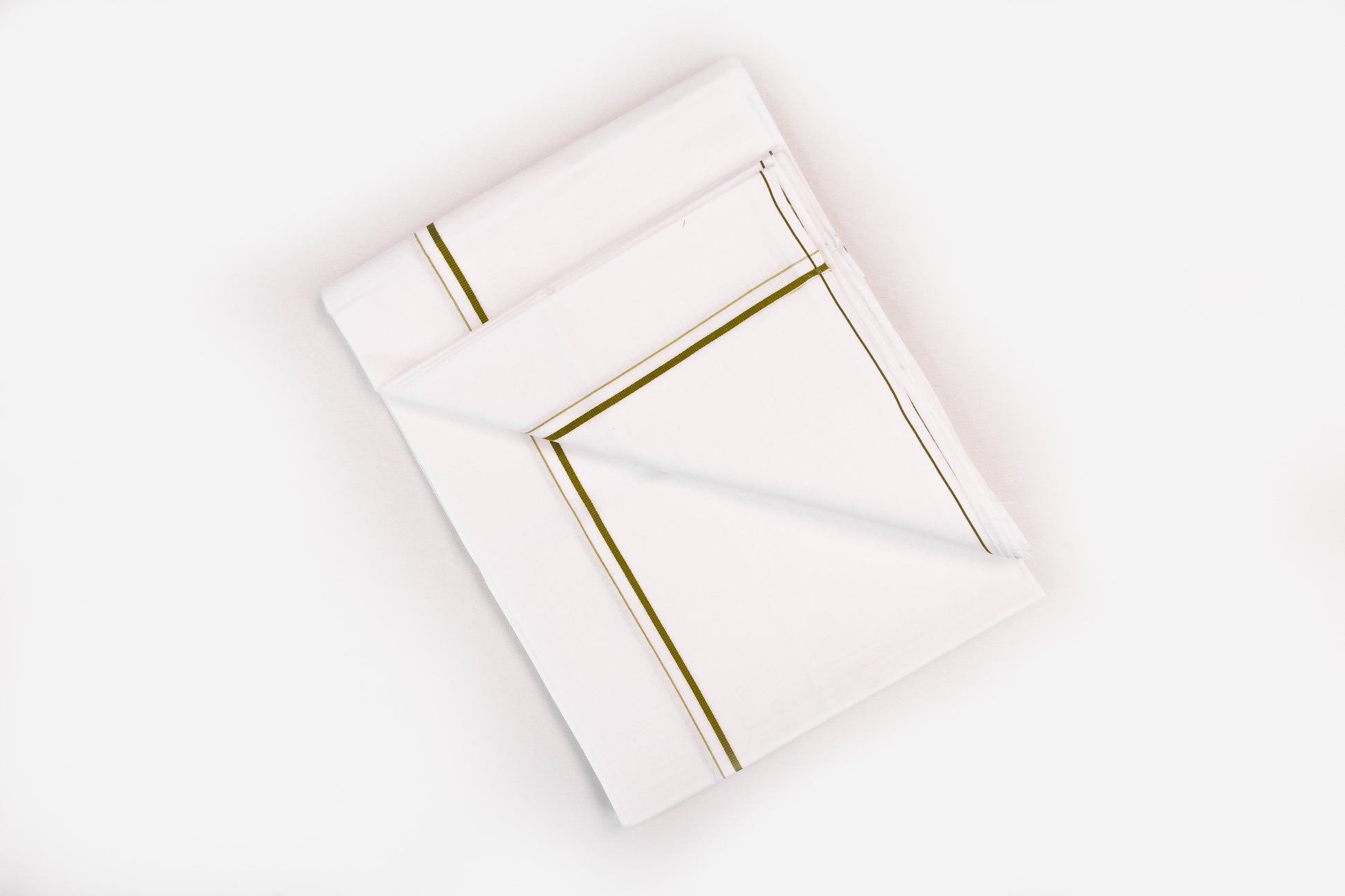 WHITE SINGLE DHOTI SMALL COTTON BORDER FOR MEN