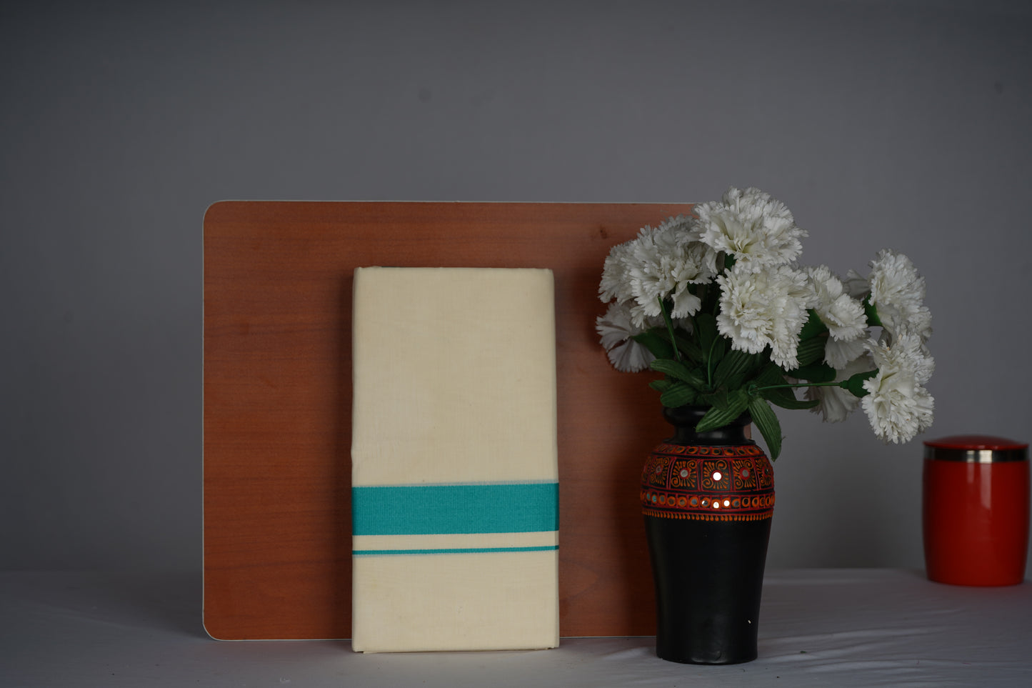 COTTON BORDER CREAM DOUBLE DHOTHIE FOR MEN - FCD-366C Buy 1 Dhothie Get 1 Dhothie Belt Free (Assorted colours only)