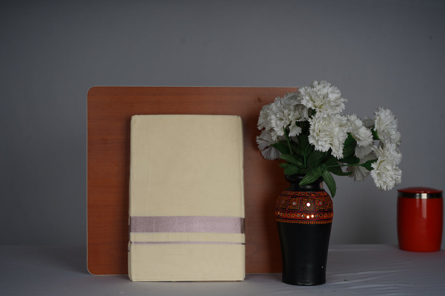 ROSE BORDER CREAM DOUBLE DHOTHIE FOR MEN -RGD-40C Buy 1 Dhothie Get 1 Dhothie Belt Free (Assorted colours only)