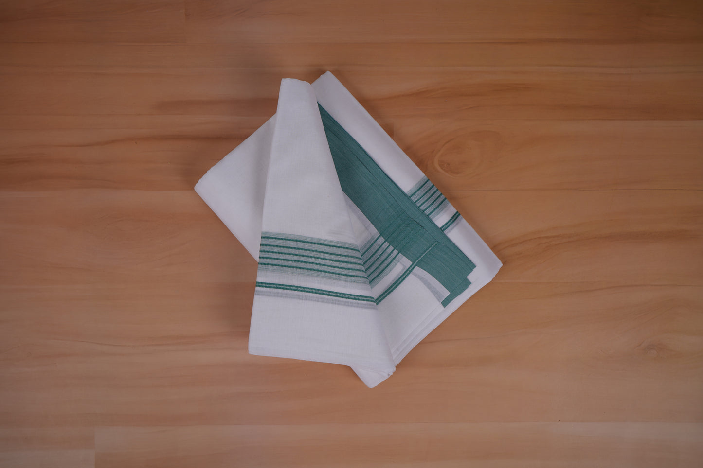 FEATHER FINISH COTTON 4013 W/D DHOTHIE 3.80 MTR-LIGHT GREEN